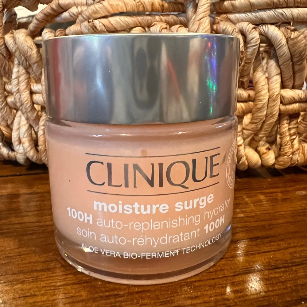 Clinique Moisture Surge 100H Hydrator 2.5
